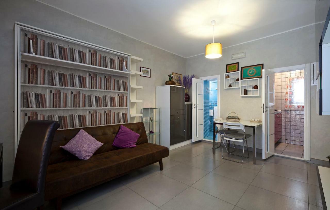 Casa Nocelle Apartment เนเปิลส์ ภายนอก รูปภาพ